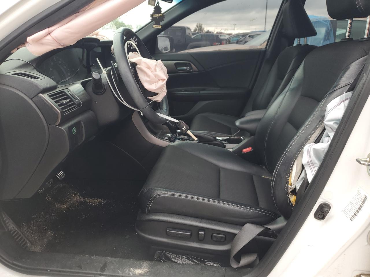 2016 Honda Accord VIN 1HGCR2F59GA046661 Copart auction photo, all over / minor dent/scratches damage thumbnail 7