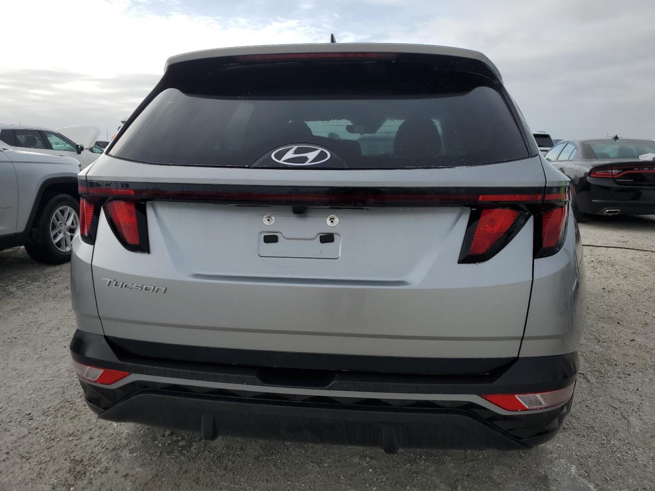 2024 Hyundai Tucson VIN 5NMJB3DE2RH326465 Copart auction photo, water/flood damage thumbnail 6