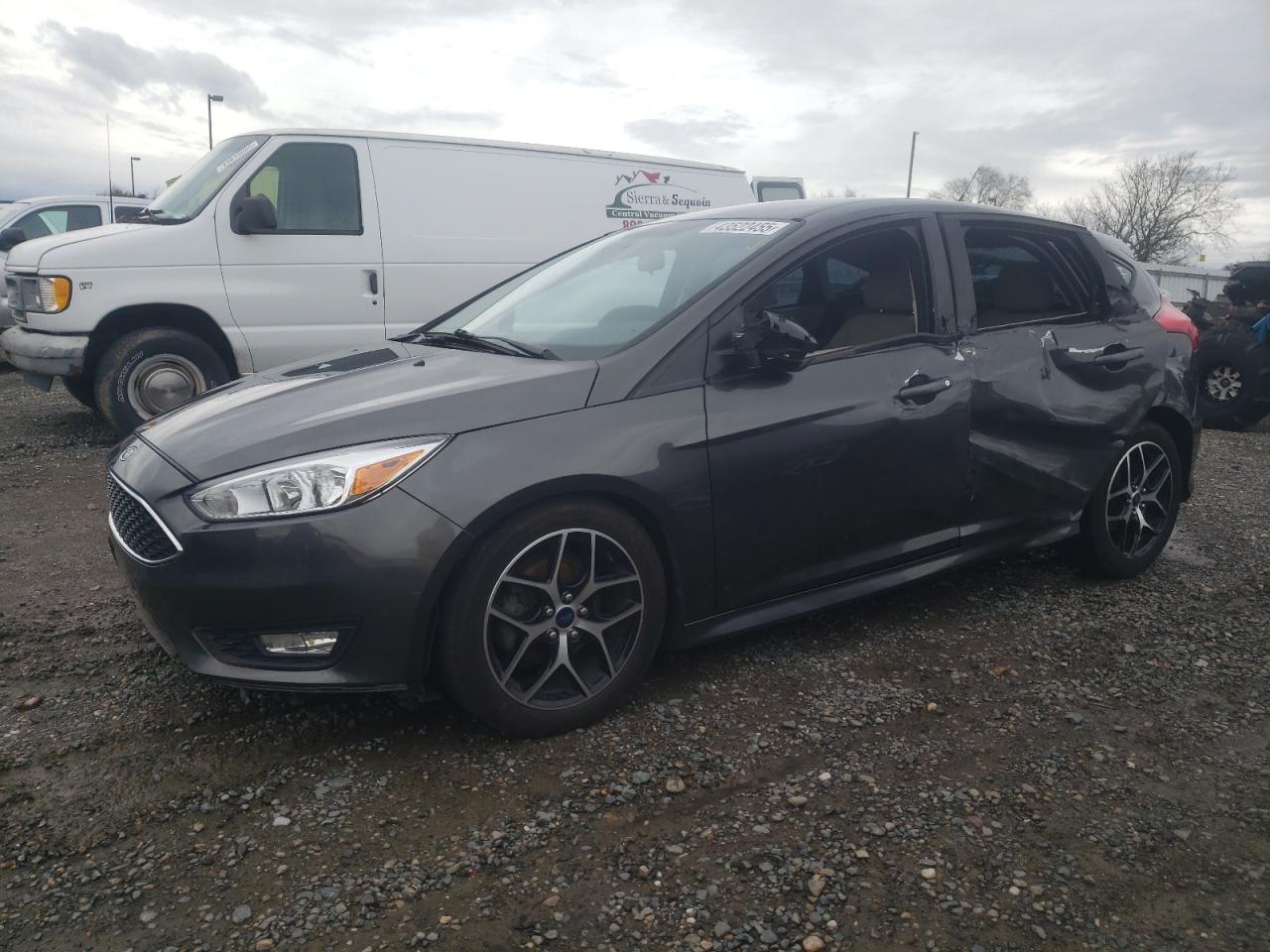 2015 Ford Focus VIN 1FADP3K2XFL380460