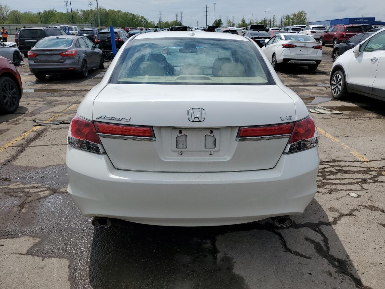 2011 Honda Accord VIN 1HGCP3F82BA029151 Copart auction photo, front end damage thumbnail 6