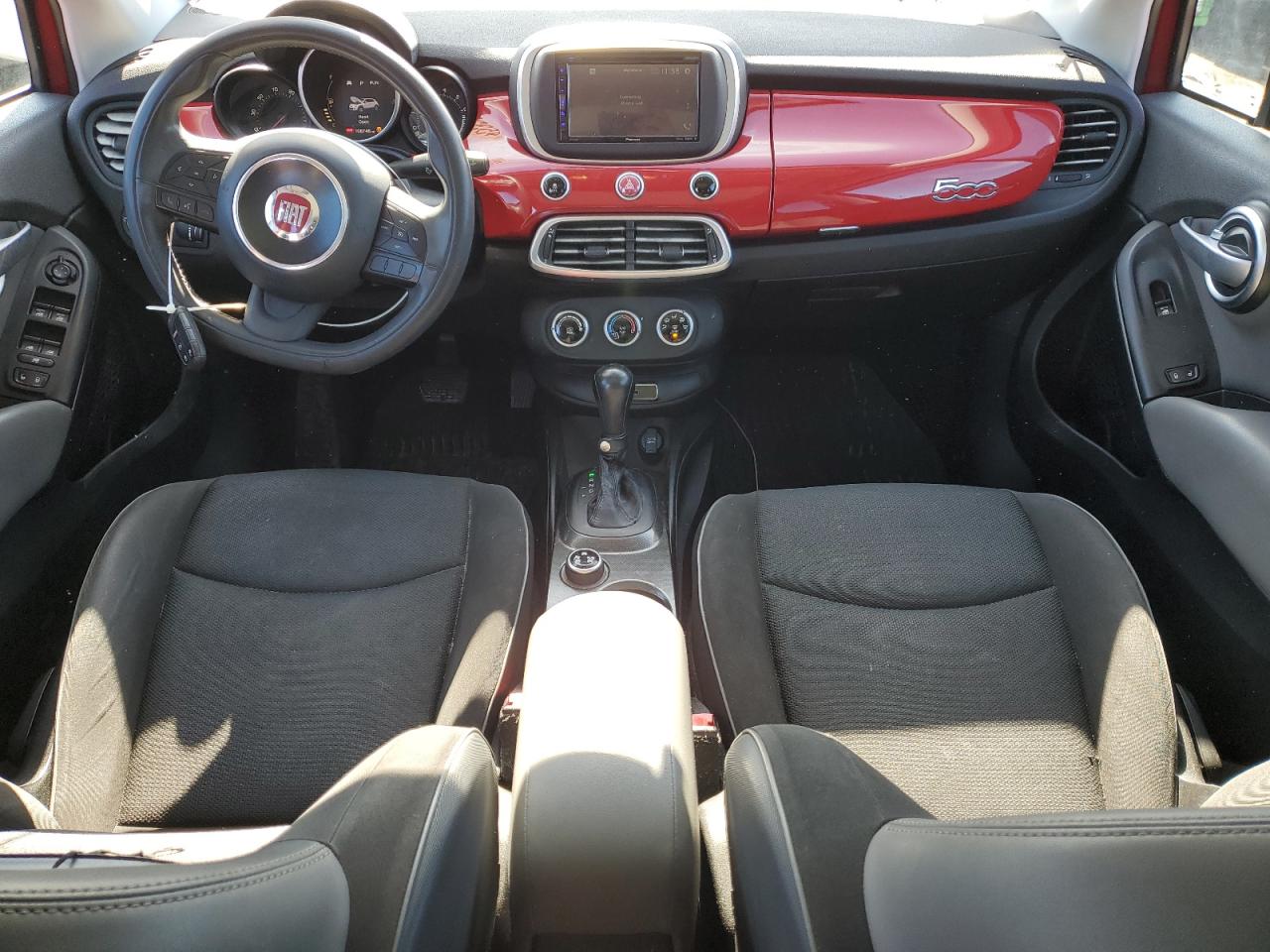 2016 Fiat 500 VIN ZFBCFYBT3GP352351 Copart auction photo, front end / minor dent/scratches damage thumbnail 8