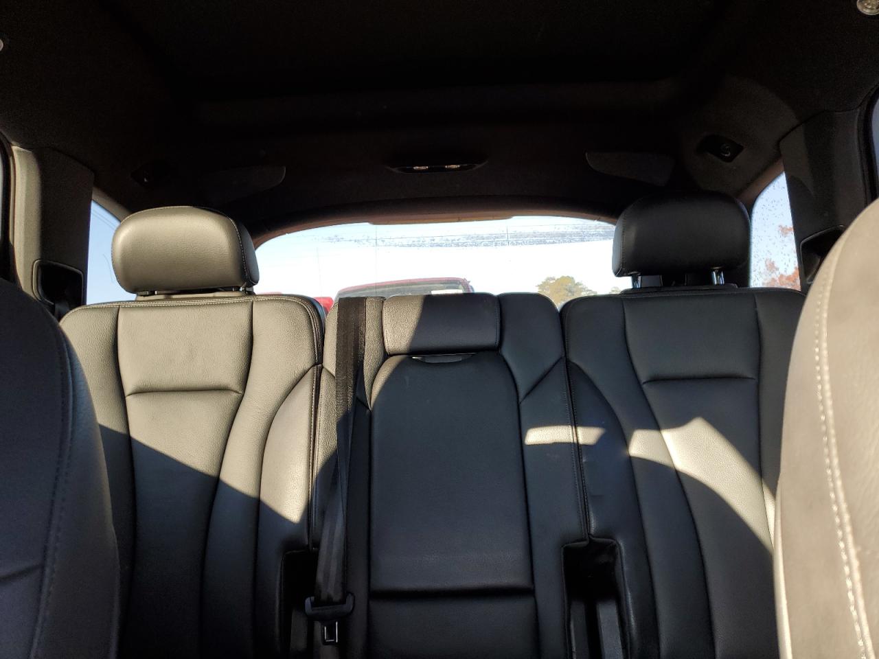 2018 Audi Q7 VIN WA1LHAF75JD044399 Copart auction photo, front end damage thumbnail 10