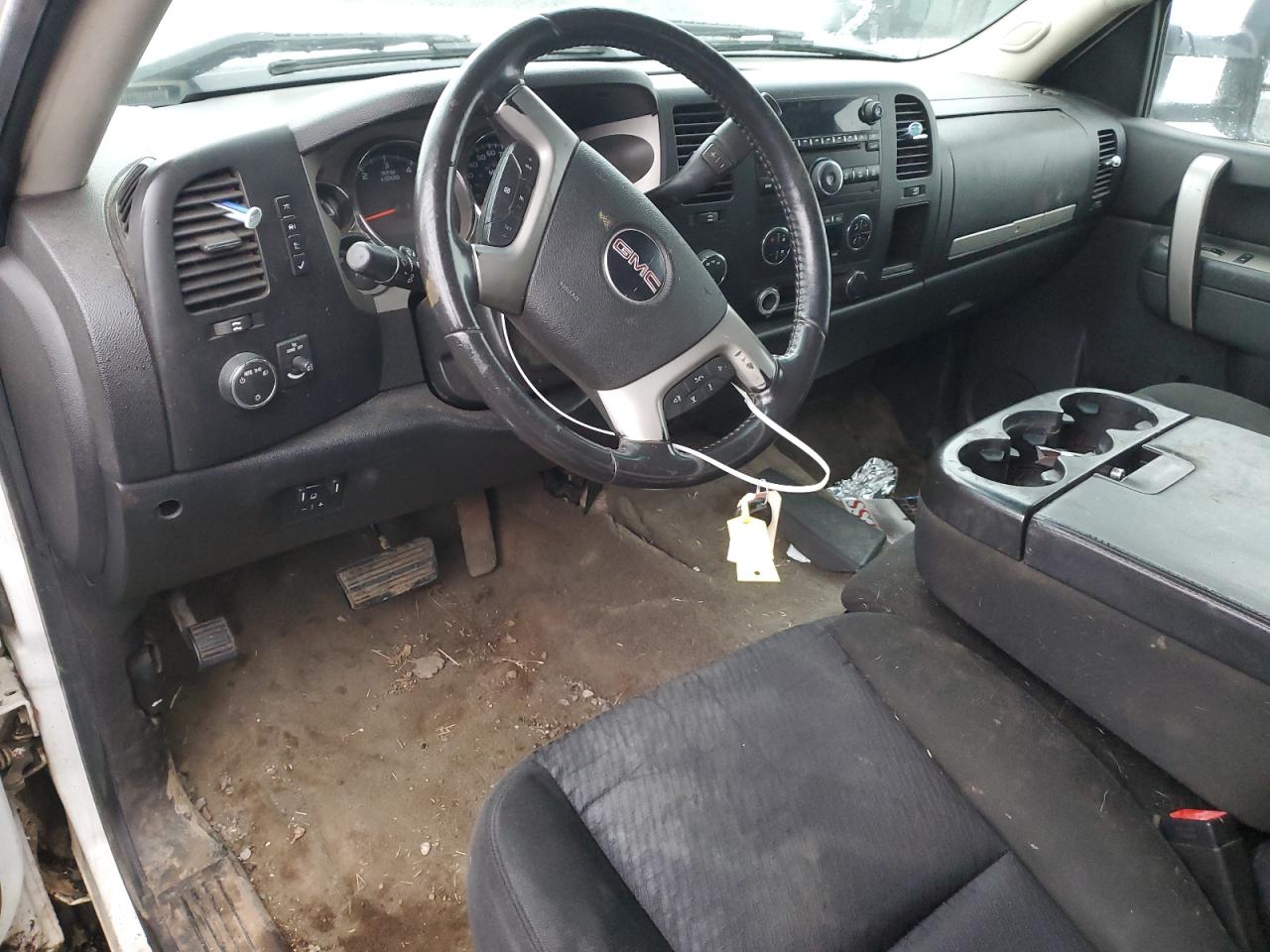 2010 GMC Sierra VIN 1GT4K3BG6AF132251 Copart auction photo, mechanical damage thumbnail 8