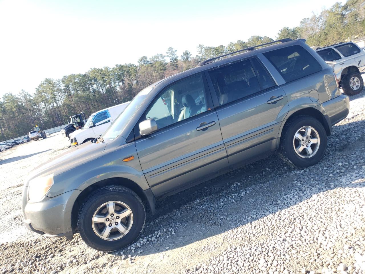 2007 Honda Pilot VIN 5FNYF18777B027734