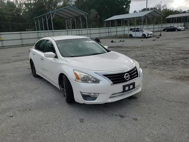 2014 Nissan Altima VIN 1N4AL3AP8EC102232 Copart auction photo, water/flood damage thumbnail 10