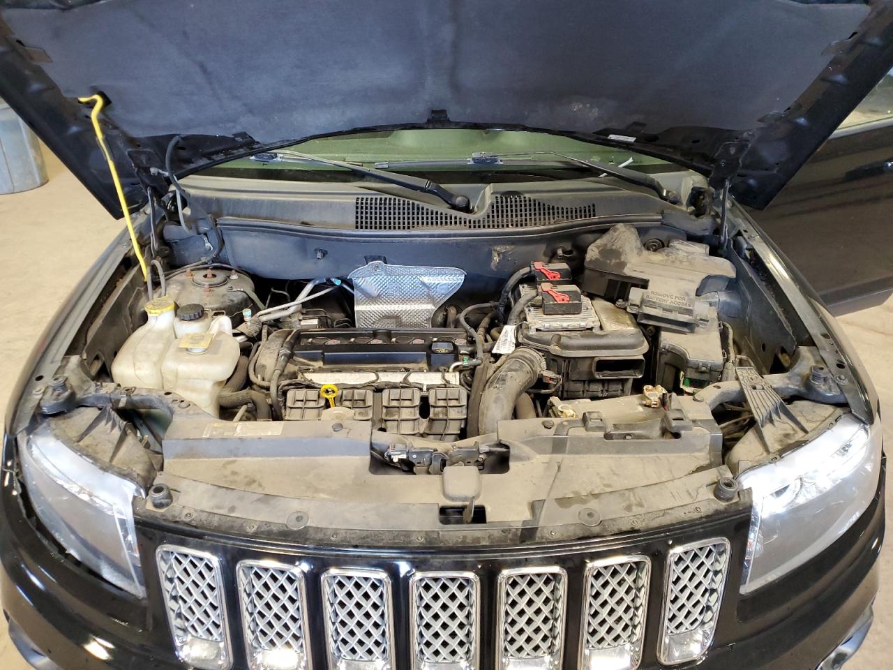 2014 Jeep Compass VIN 1C4NJCEA1ED823364 Copart auction photo, side / front end damage thumbnail 12