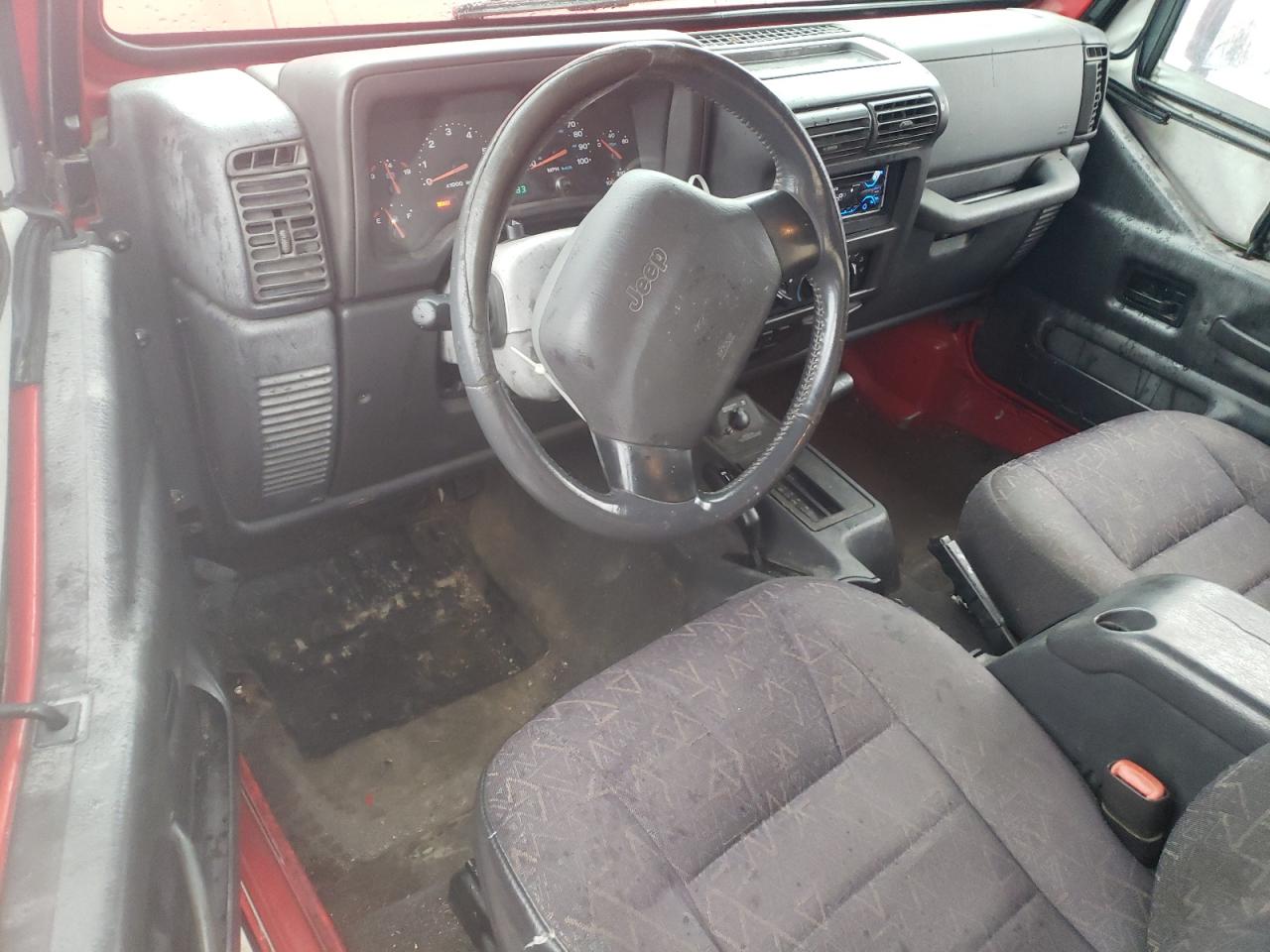 2002 Jeep Wrangler VIN 1J4FA29P02P715013 Copart auction photo, front end / all over damage thumbnail 8