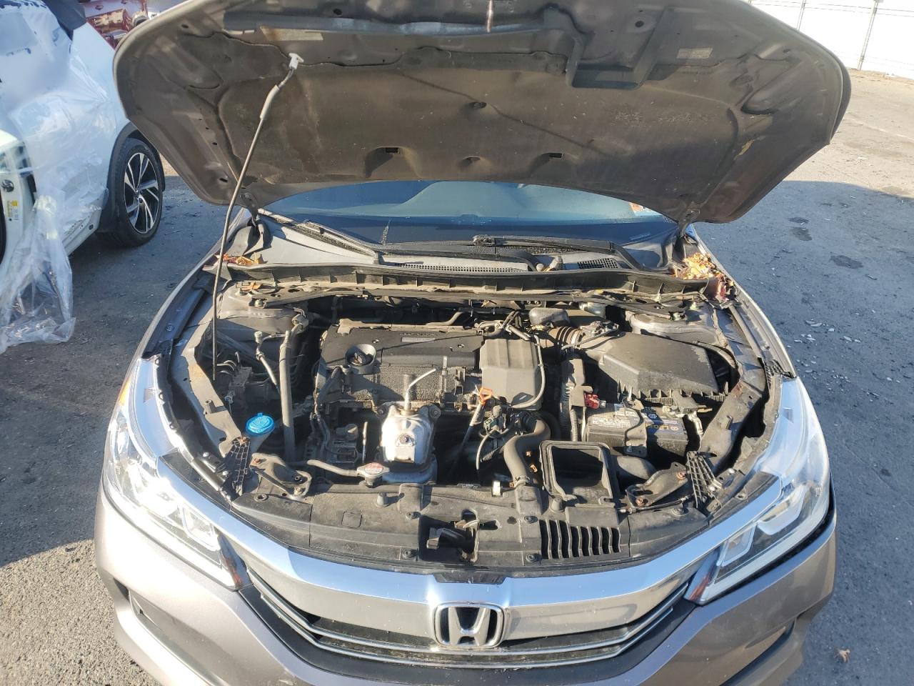 2017 Honda Accord VIN 1HGCR2F18HA285102 Copart auction photo, side / mechanical damage thumbnail 11