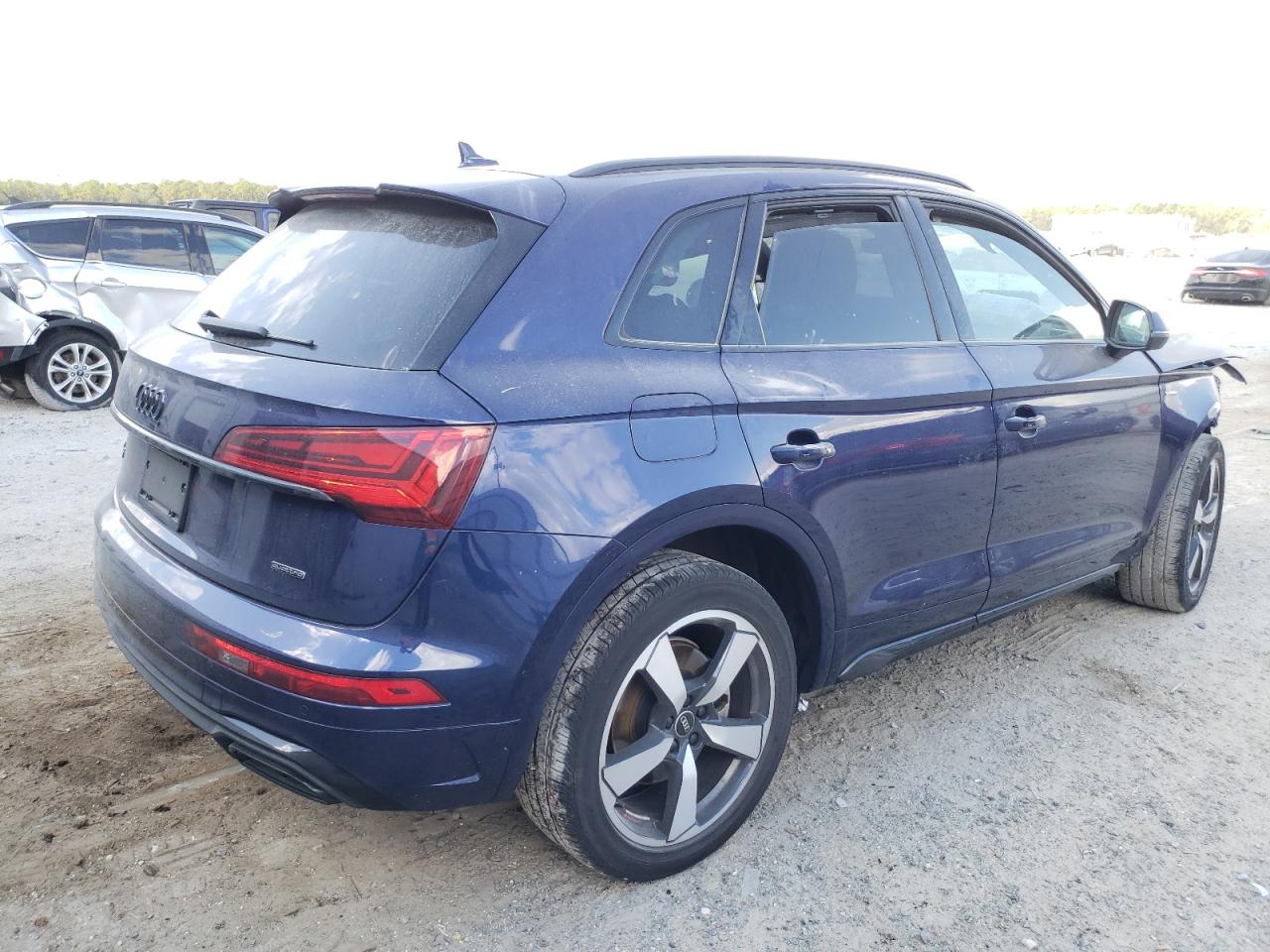 2023 Audi Q5 VIN WA1EAAFY5P2125736 Copart auction photo, front end damage thumbnail 3