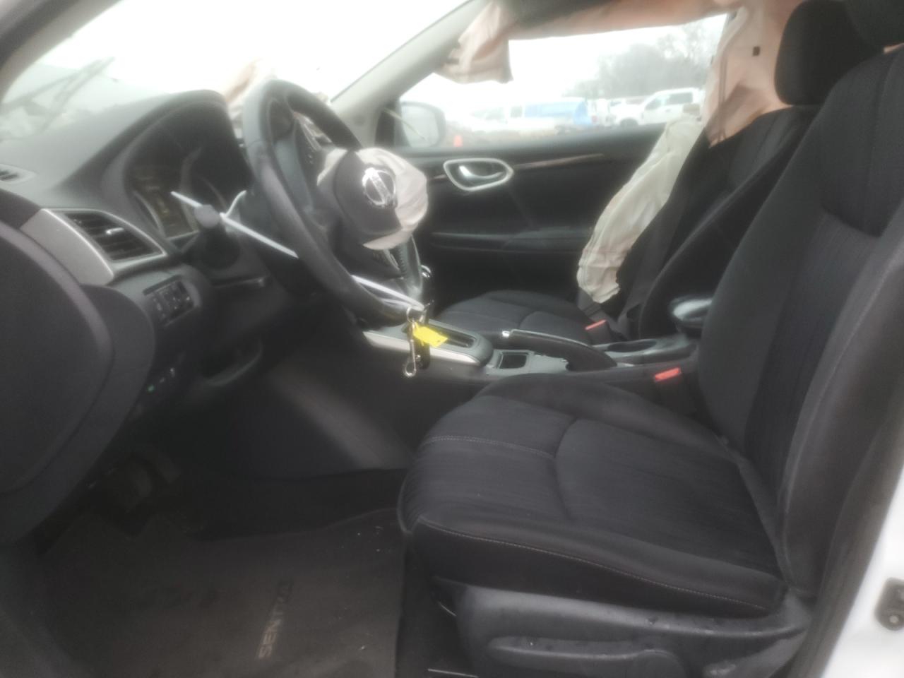 2017 Nissan Sentra VIN 3N1AB7AP9HY407757 Copart auction photo, front end damage thumbnail 7