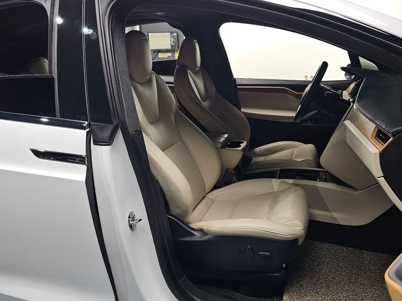 2020 Tesla Model x VIN 5YJXCDE27LF293425 Encar auction photo thumbnail 10