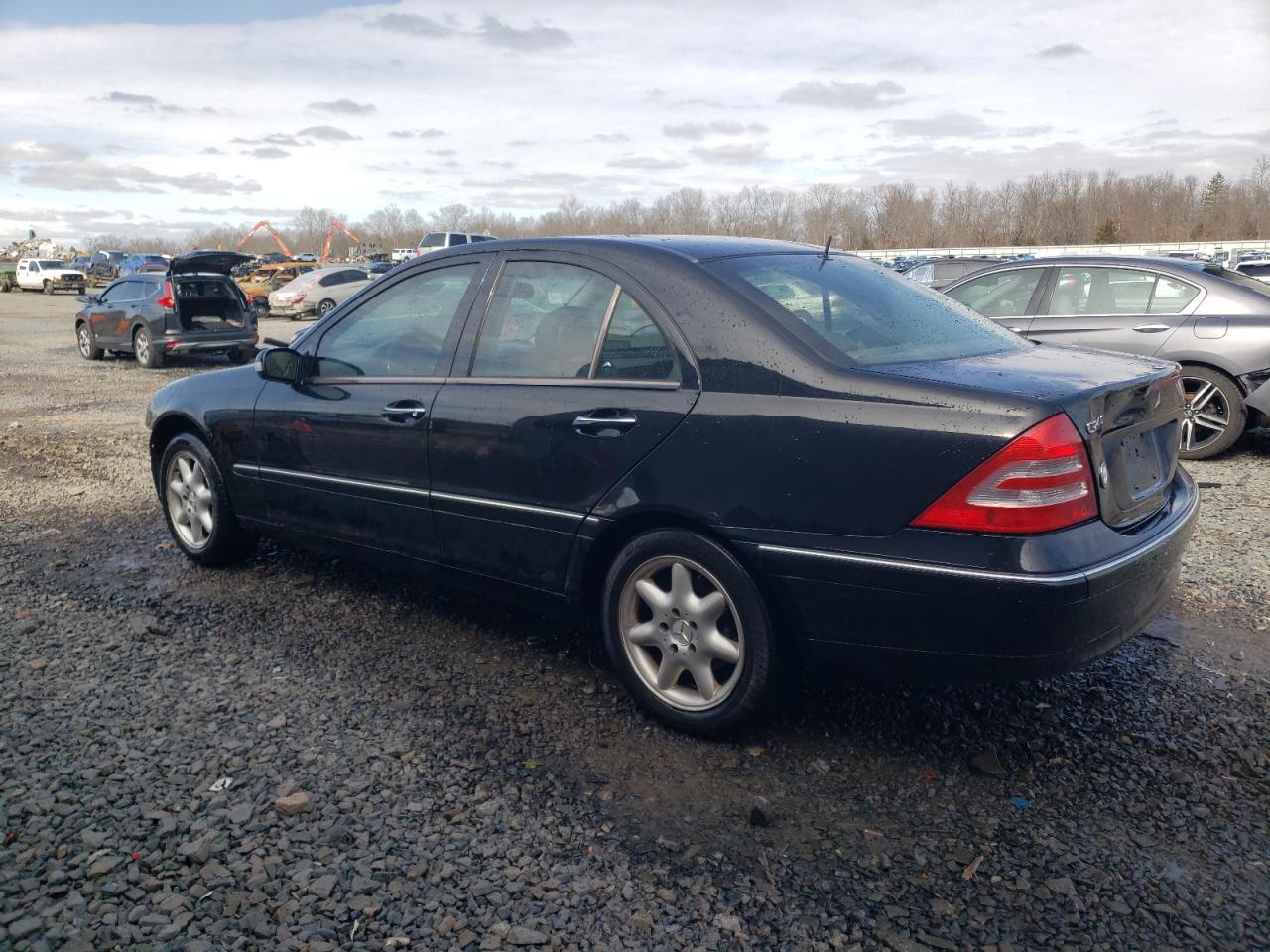 2002 Mercedes-Benz C-klasse VIN WDBRF61J12F138872 Copart auction photo, all over damage thumbnail 2