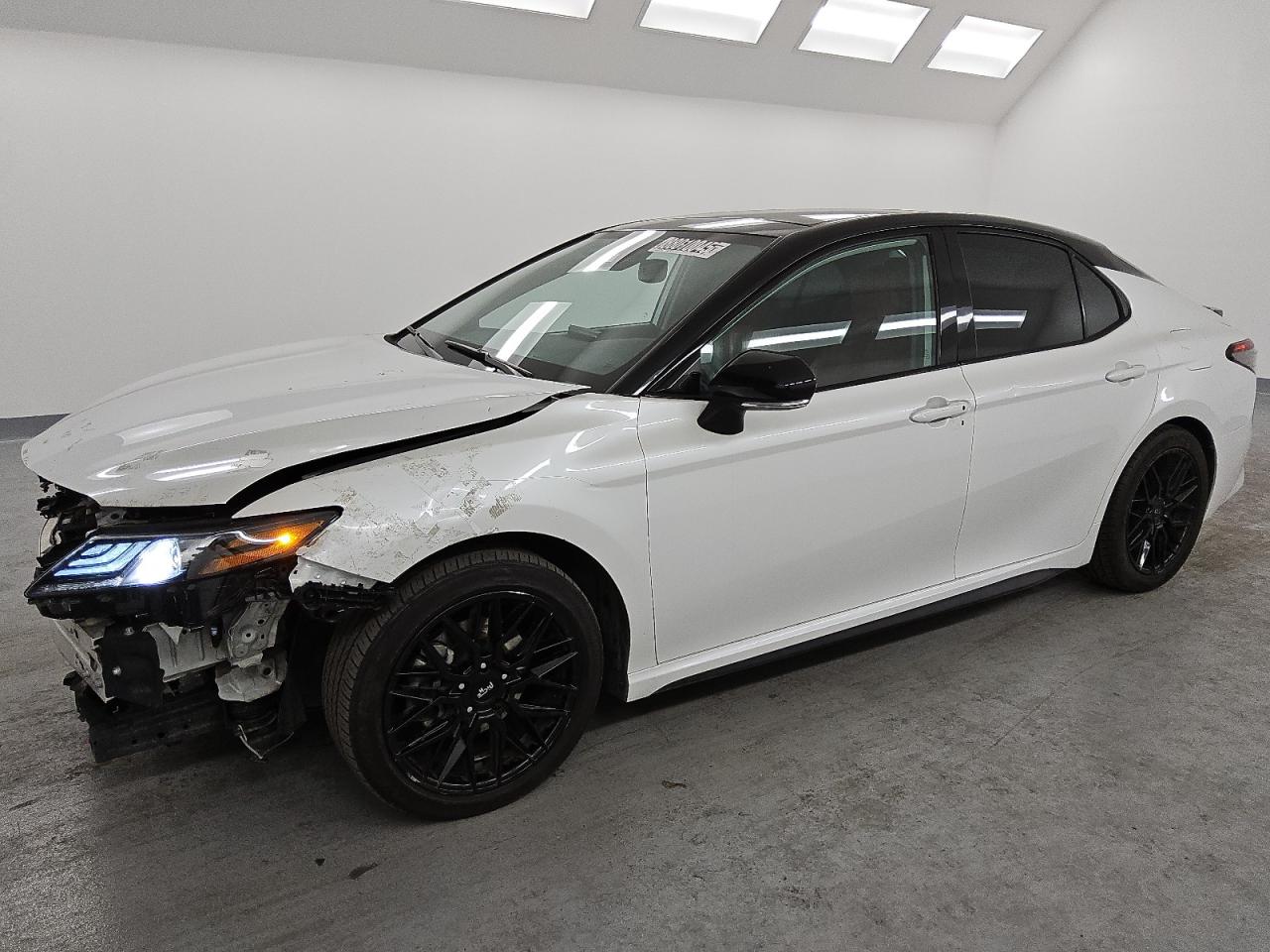 2021 Toyota Camry VIN 4T1K61AK0MU474070