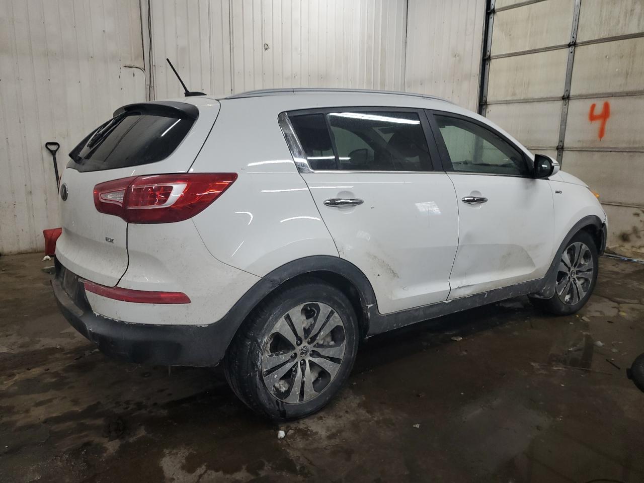 2013 KIA Sportage VIN KNDPCCA2XD7448850 Copart auction photo, side / front end damage thumbnail 3