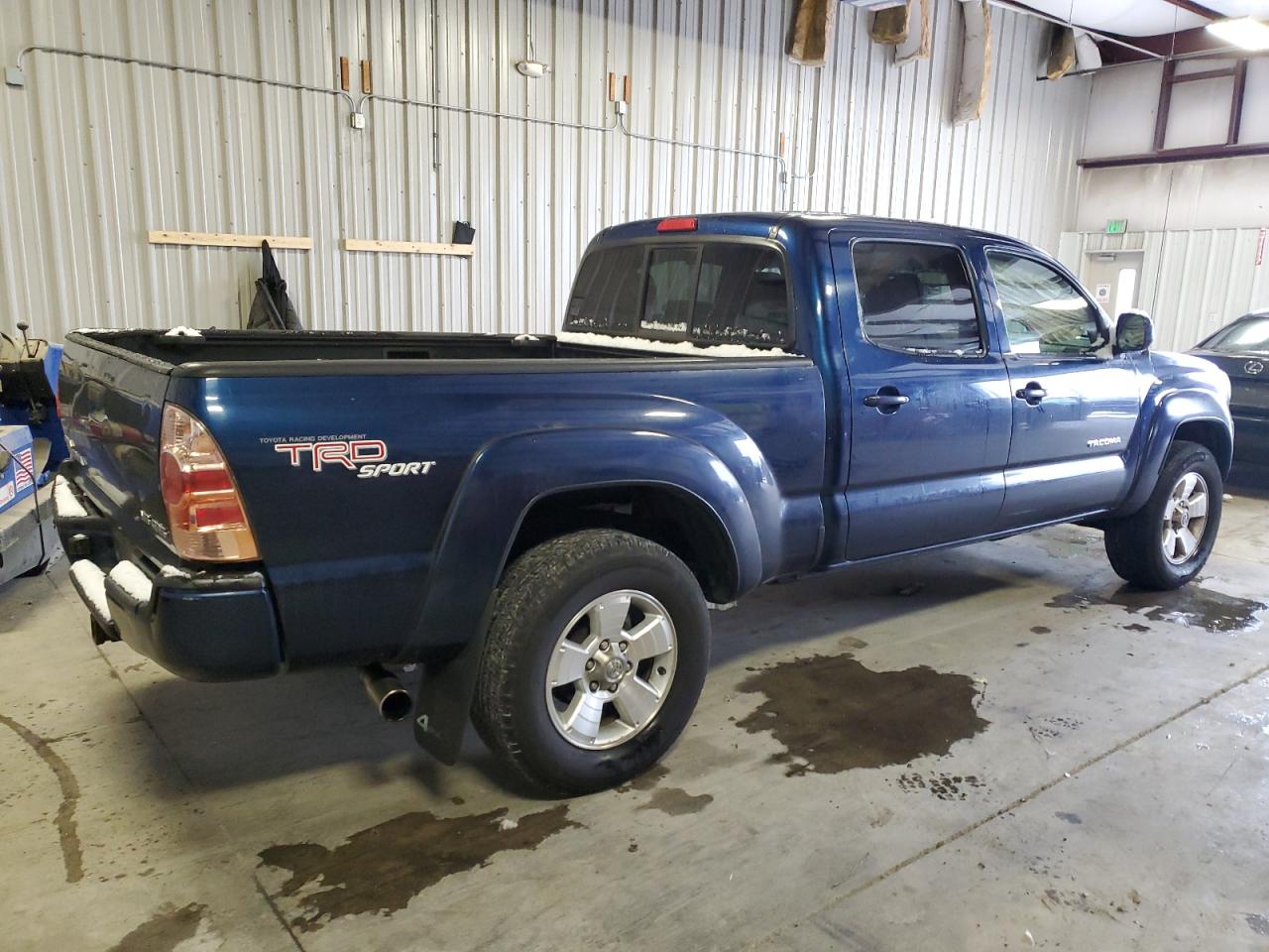 2008 Toyota Tacoma VIN 5TEMU52N88Z566401 Copart auction photo, undercarriage damage thumbnail 3