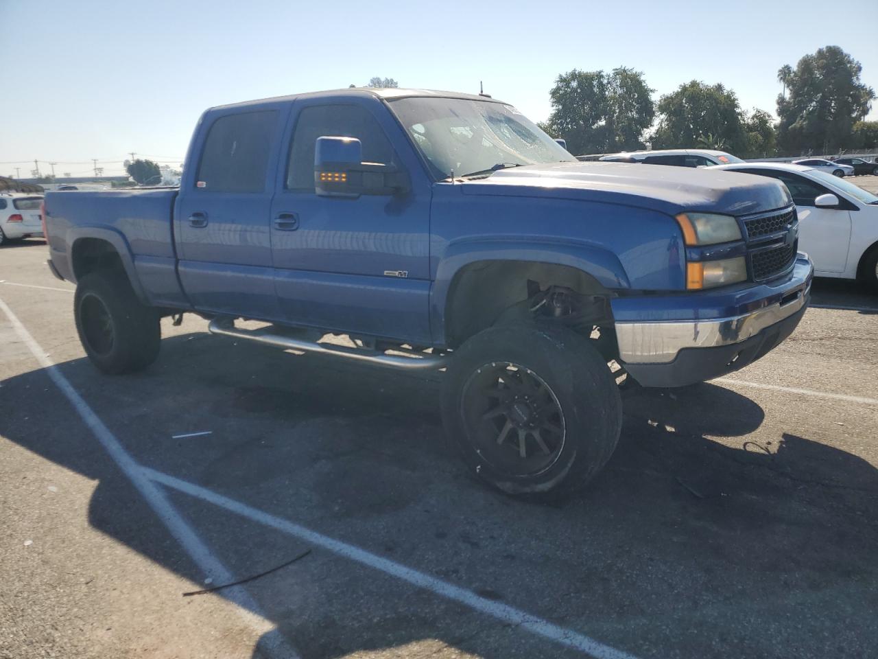 2003 Chevrolet Silverado VIN 1GCGC13U93F111447 Copart auction photo, vandalism damage thumbnail 4
