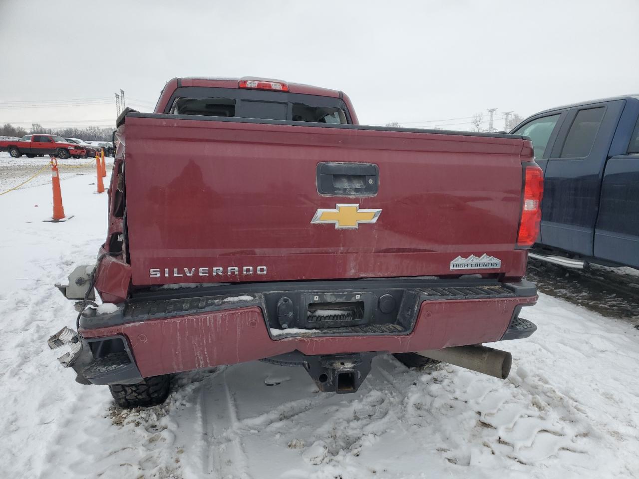 2015 Chevrolet Silverado VIN 1GC4K1E89FF655148 Copart auction photo, all over damage thumbnail 6