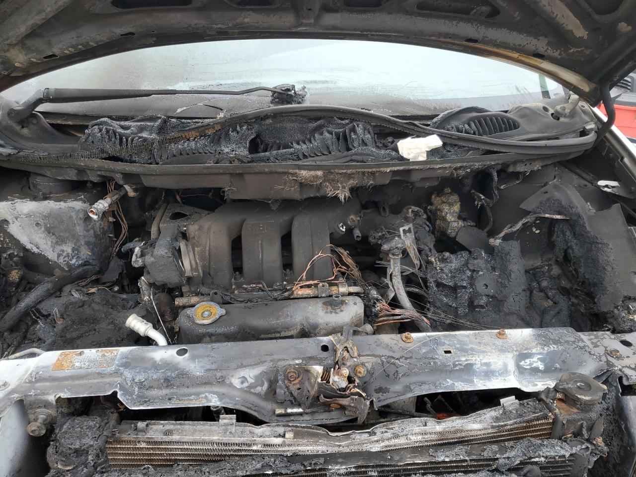 1998 Chrysler Town & Country VIN 1C4GP54L3WB501599 Copart auction photo, burn - engine damage thumbnail 11