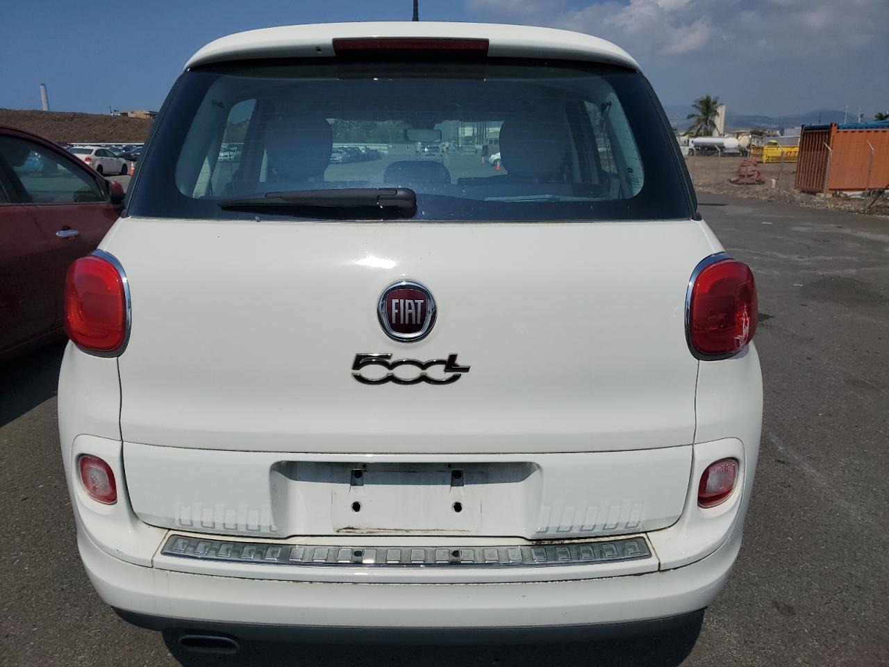 2016 Fiat 500 VIN ZFBCFAAH1GZ038383 Copart auction photo, minor dent/scratches damage thumbnail 6