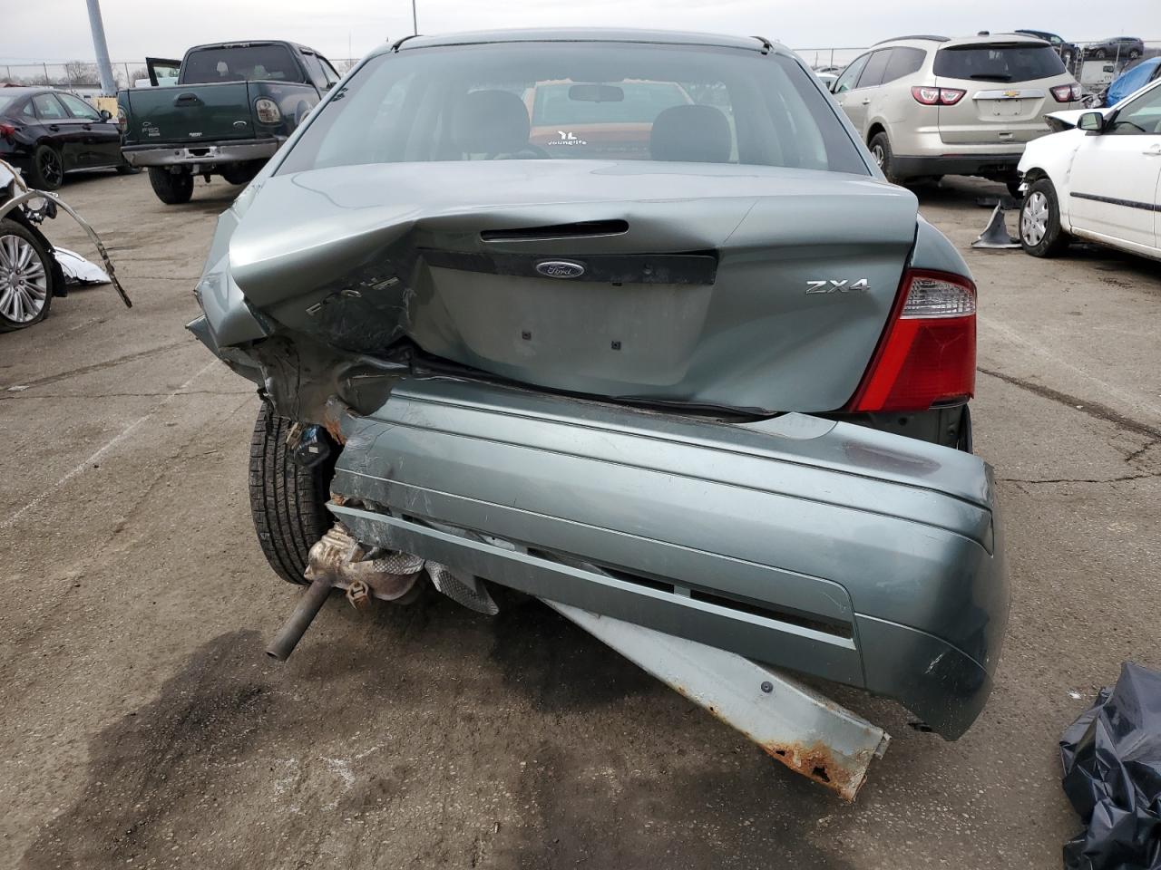 2006 Ford Focus VIN 1FAFP34N46W179989 Copart auction photo, rear end / front end damage thumbnail 6