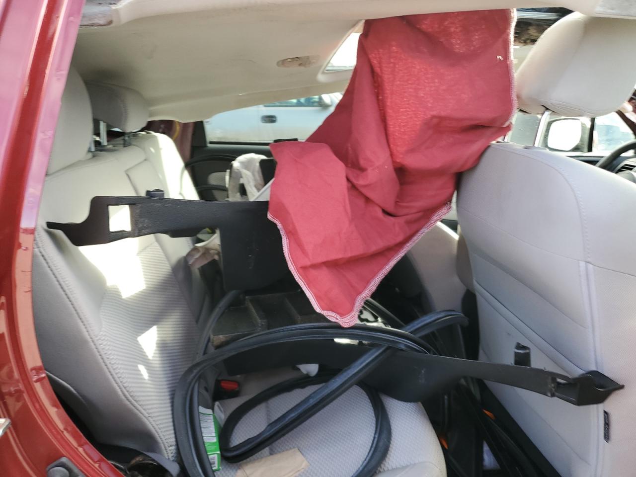2018 Subaru Forester VIN JF2SJAGC5JH483193 Copart auction photo, biohazard/chemical / mechanical damage thumbnail 10