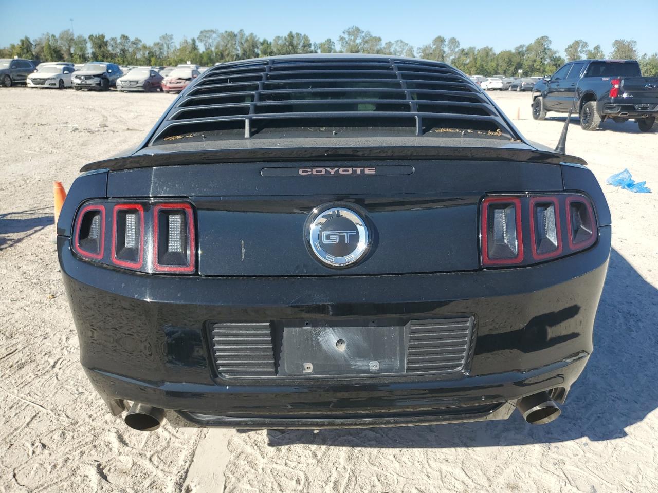 2014 Ford Mustang VIN 1ZVBP8CF3E5303963 Copart auction photo, front end / side damage thumbnail 6