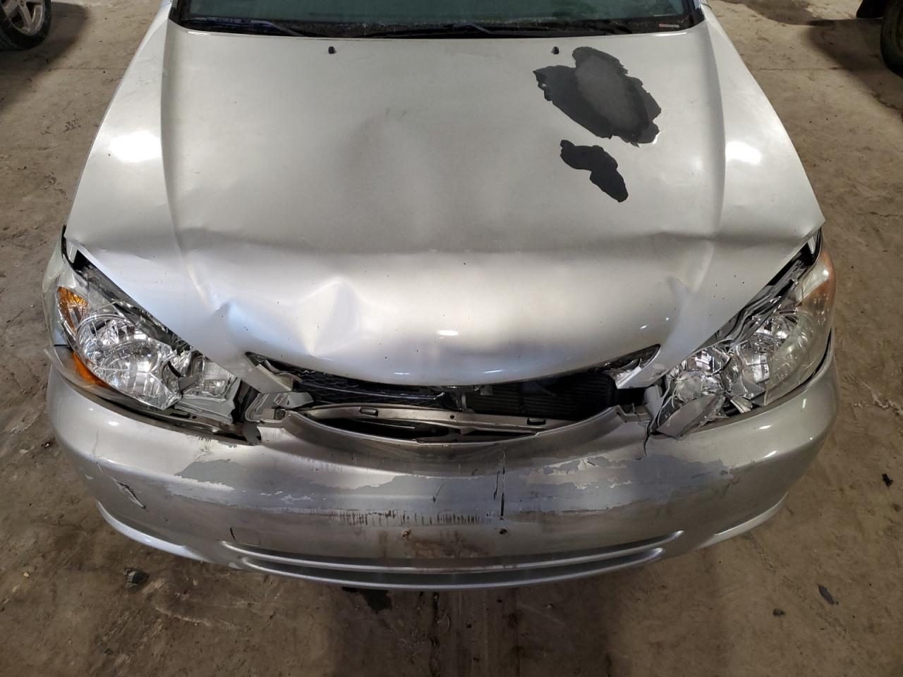 2002 Toyota Camry VIN JTDBE32K320084036 Copart auction photo, all over / hail damage thumbnail 11
