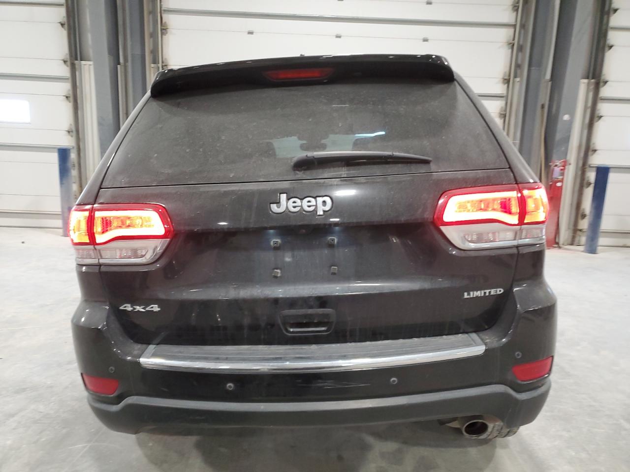 2020 Jeep Grand Cherokee VIN 1C4RJFBG6LC169797 Copart auction photo, front end / side damage thumbnail 6