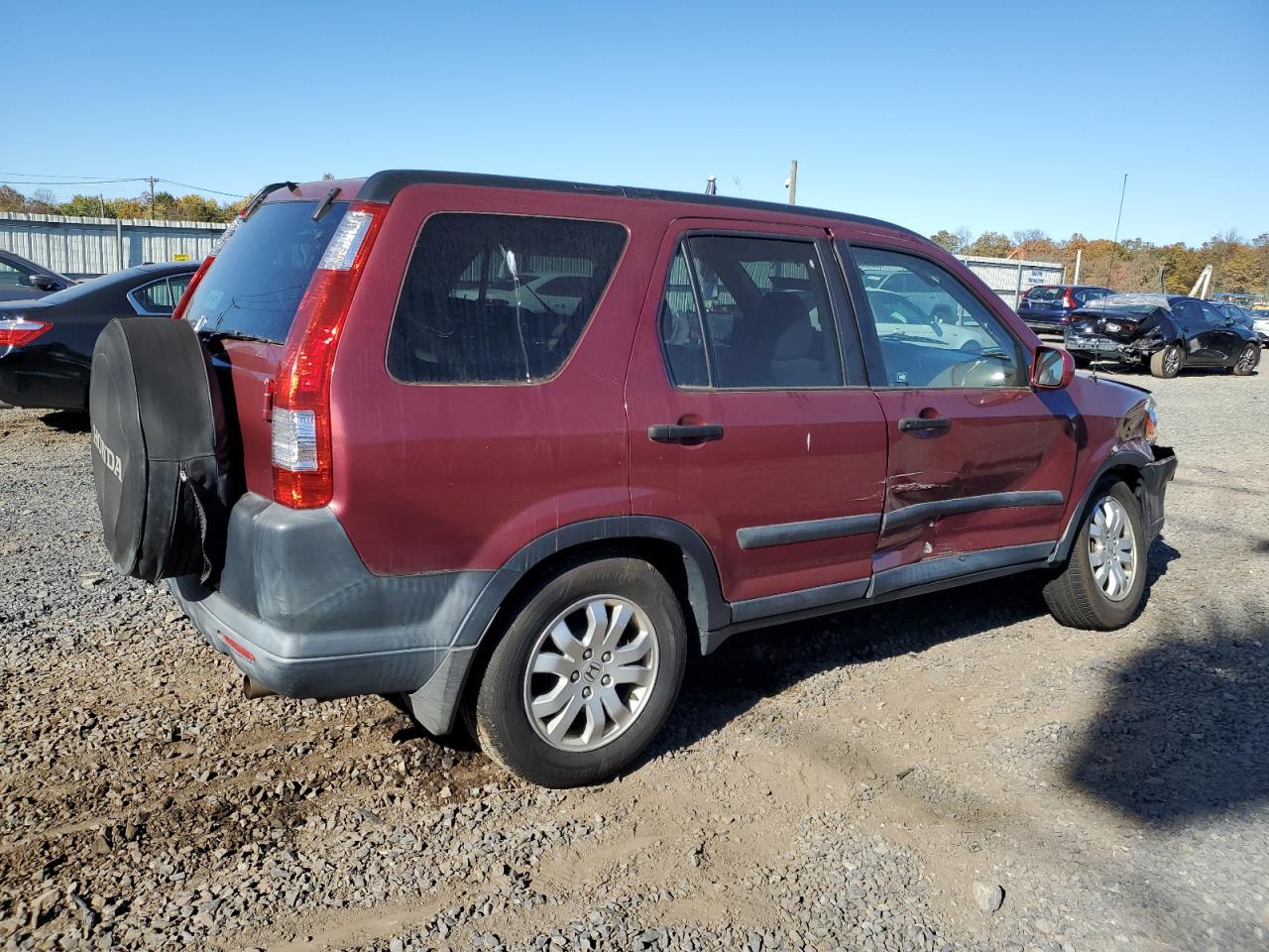 2006 Honda CR-V VIN SHSRD78836U440022 Copart auction photo, front end / side damage thumbnail 3
