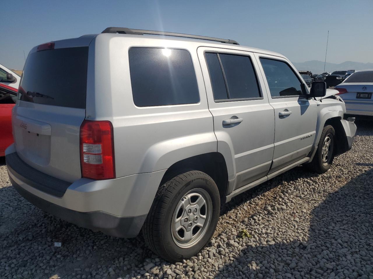 2011 Jeep Liberty (Patriot) VIN 1J4NF1GB9BD118880 Copart auction photo, front end damage thumbnail 3