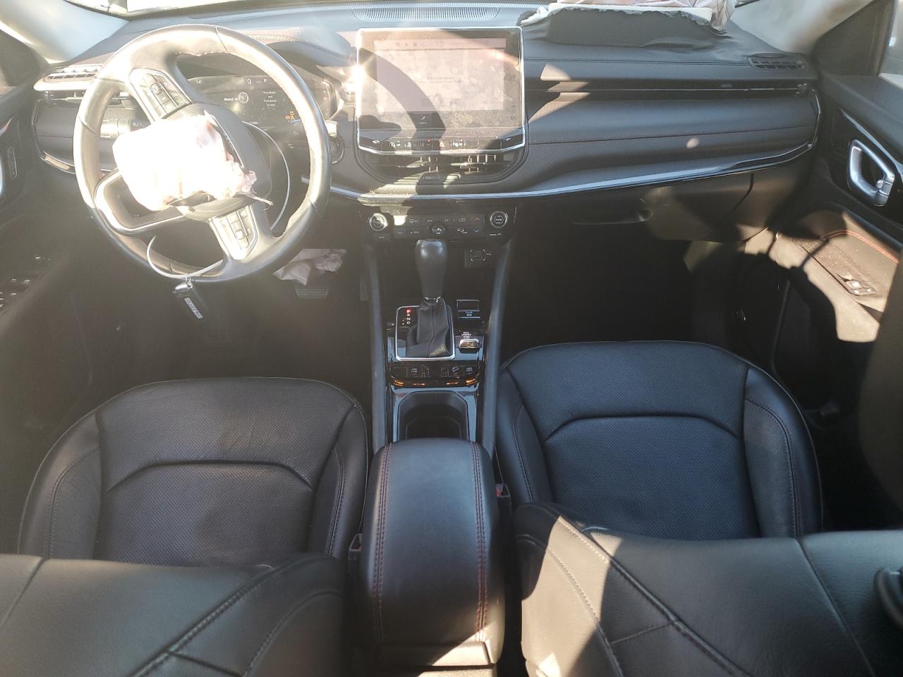2022 Jeep Compass VIN 3C4NJDDB4NT135918 Copart auction photo, all over damage thumbnail 8