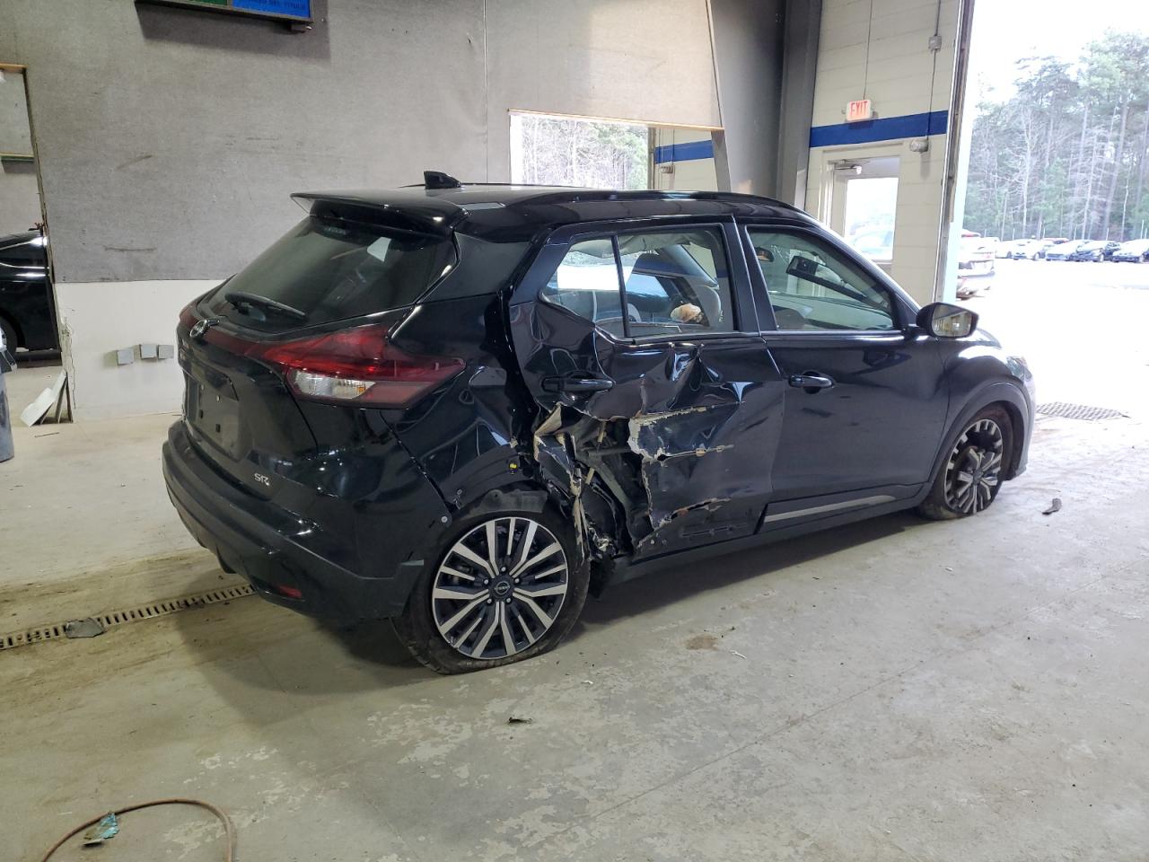 2024 Nissan Kicks VIN 3N1CP5DV3RL523026 Copart auction photo, side / all over damage thumbnail 3