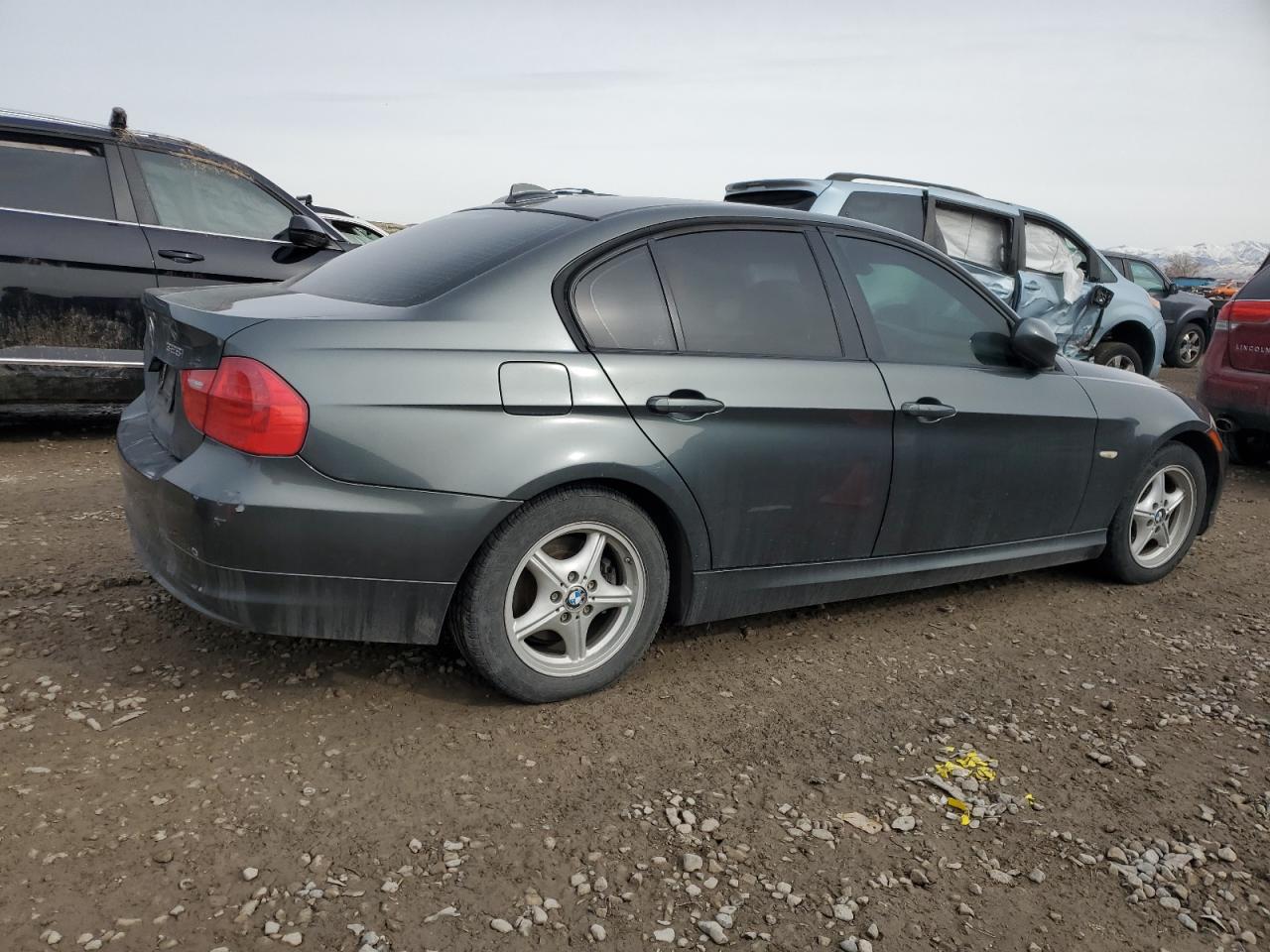 2011 BMW 3er VIN WBAPH7C59BE683679 Copart auction photo, mechanical damage thumbnail 3
