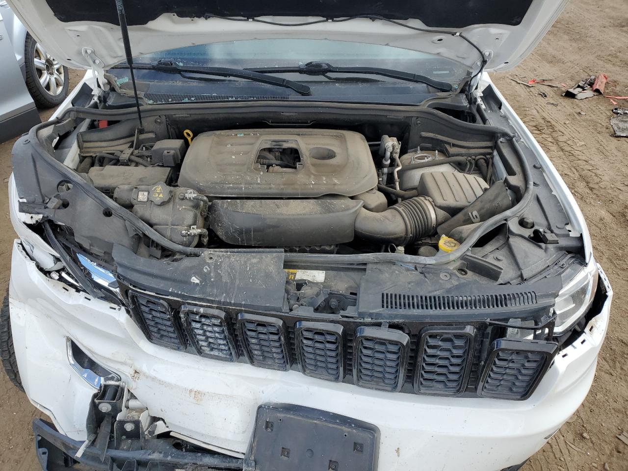 2017 Jeep Grand Cherokee VIN 1C4RJFBG8HC603256 Copart auction photo, front end damage thumbnail 12