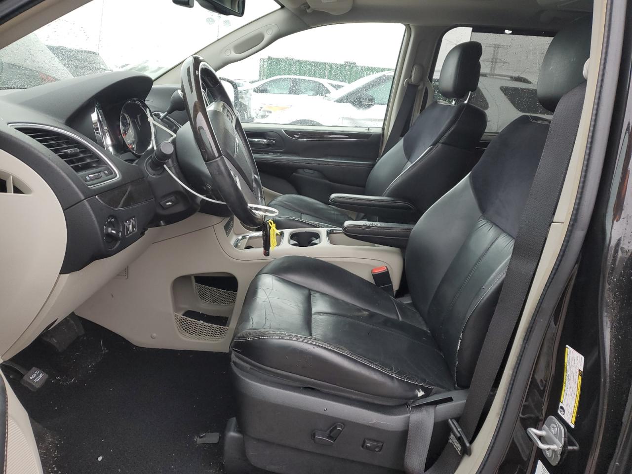 2014 Chrysler Town & Country VIN 2C4RC1GG5ER374463 Copart auction photo, front end damage thumbnail 7