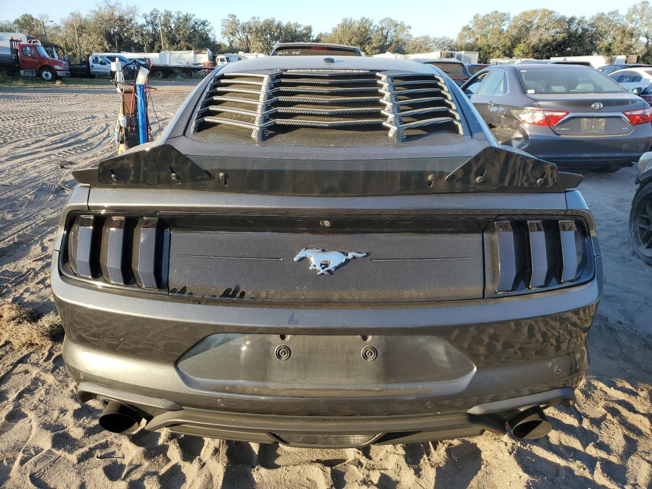 2020 Ford Mustang VIN 1FA6P8TH7L5118520 Copart auction photo, front end damage thumbnail 6