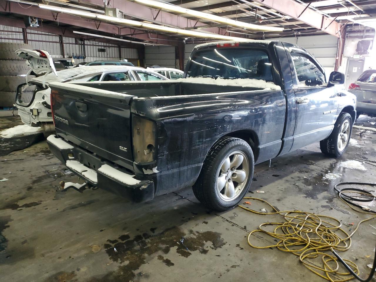 2005 Dodge RAM VIN 1D7HA16N65J582864 Copart auction photo, all over damage thumbnail 3