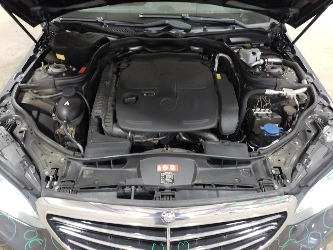 2014 Mercedes-Benz E-klasse VIN WDDHF8JB4EA845098 Copart auction photo, minor dent/scratches damage thumbnail 11