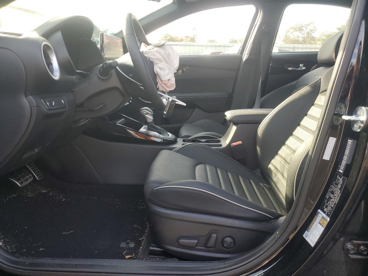 2023 KIA Forte VIN 3KPF54ADXPE670483 Copart auction photo, front end damage thumbnail 7