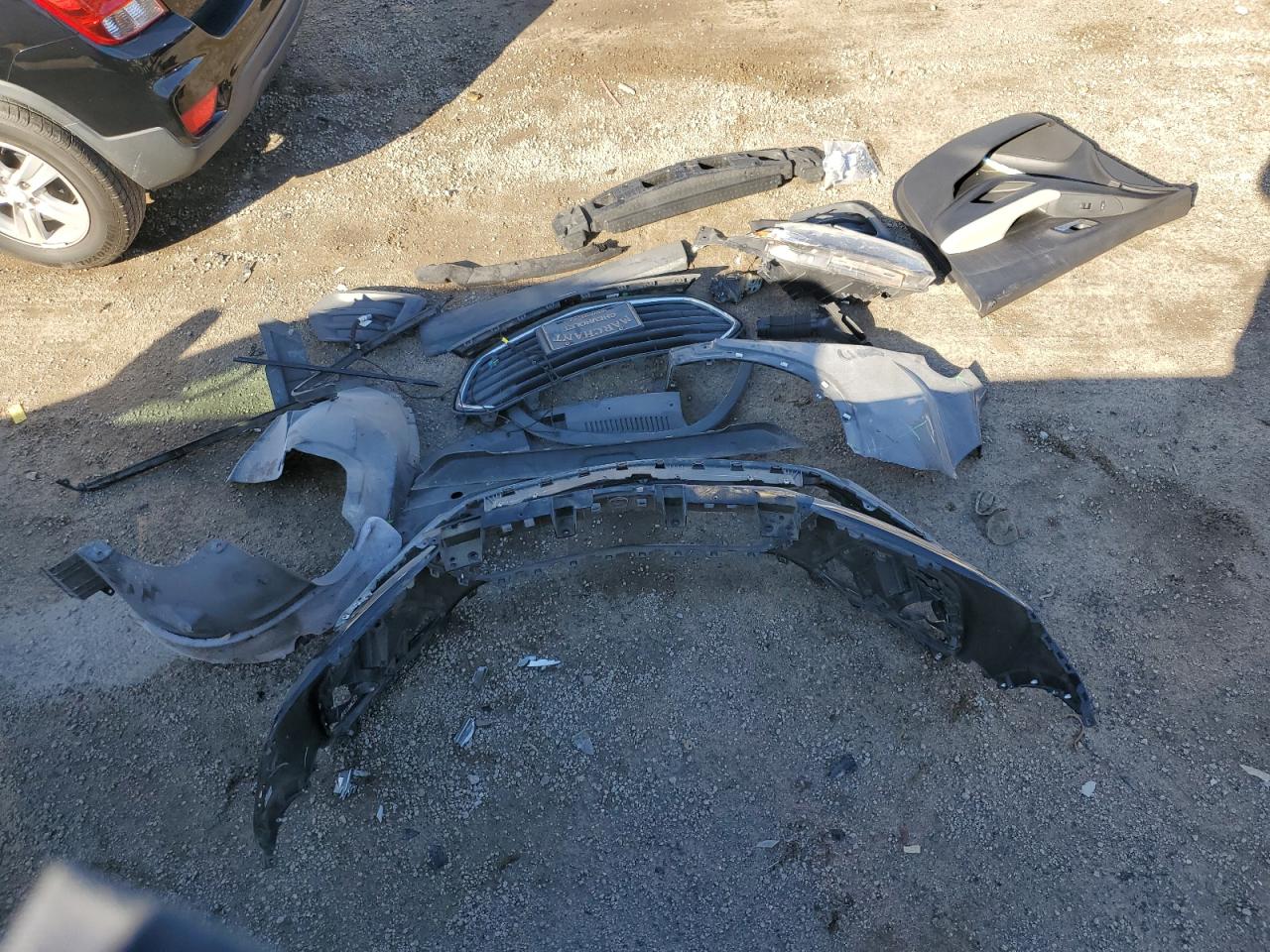 2019 Chevrolet Trax VIN 3GNCJKSB7KL340179 Copart auction photo, front end damage thumbnail 13