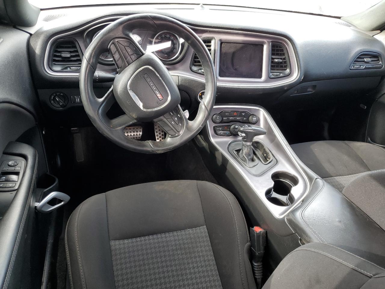 2018 Dodge Challenger VIN 2C3CDZFJ1JH142087 Copart auction photo, vandalism damage thumbnail 8