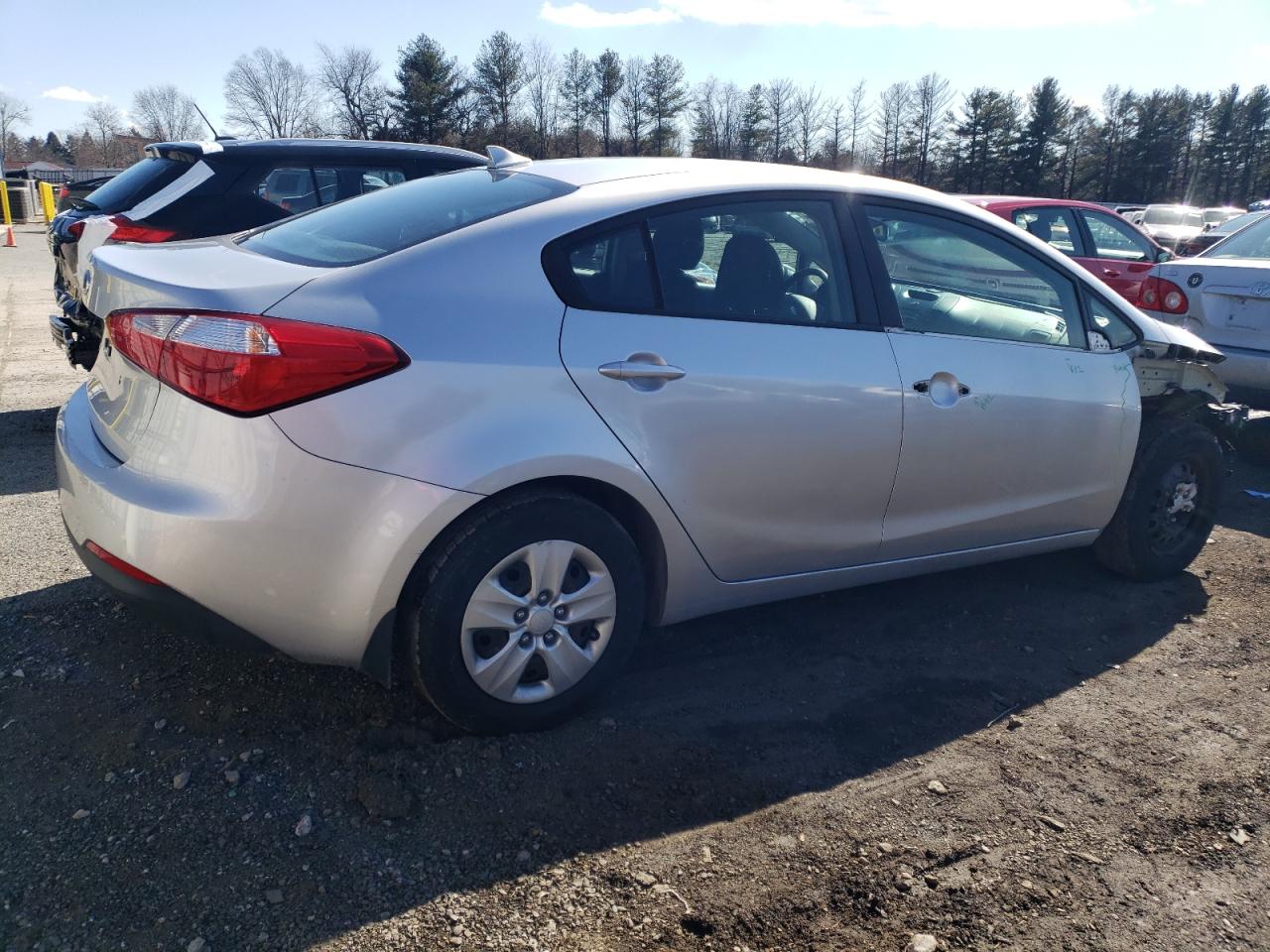 2014 KIA Forte VIN KNAFK4A63E5178622 Copart auction photo, all over damage thumbnail 3
