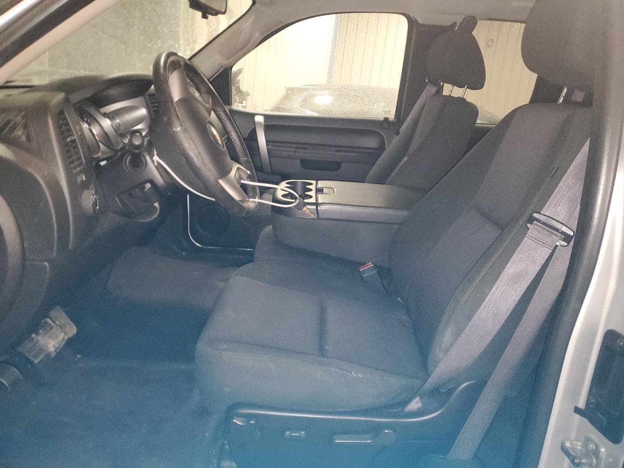 2013 Chevrolet Silverado VIN 1GCRKSE74DZ127290 Copart auction photo, all over damage thumbnail 7