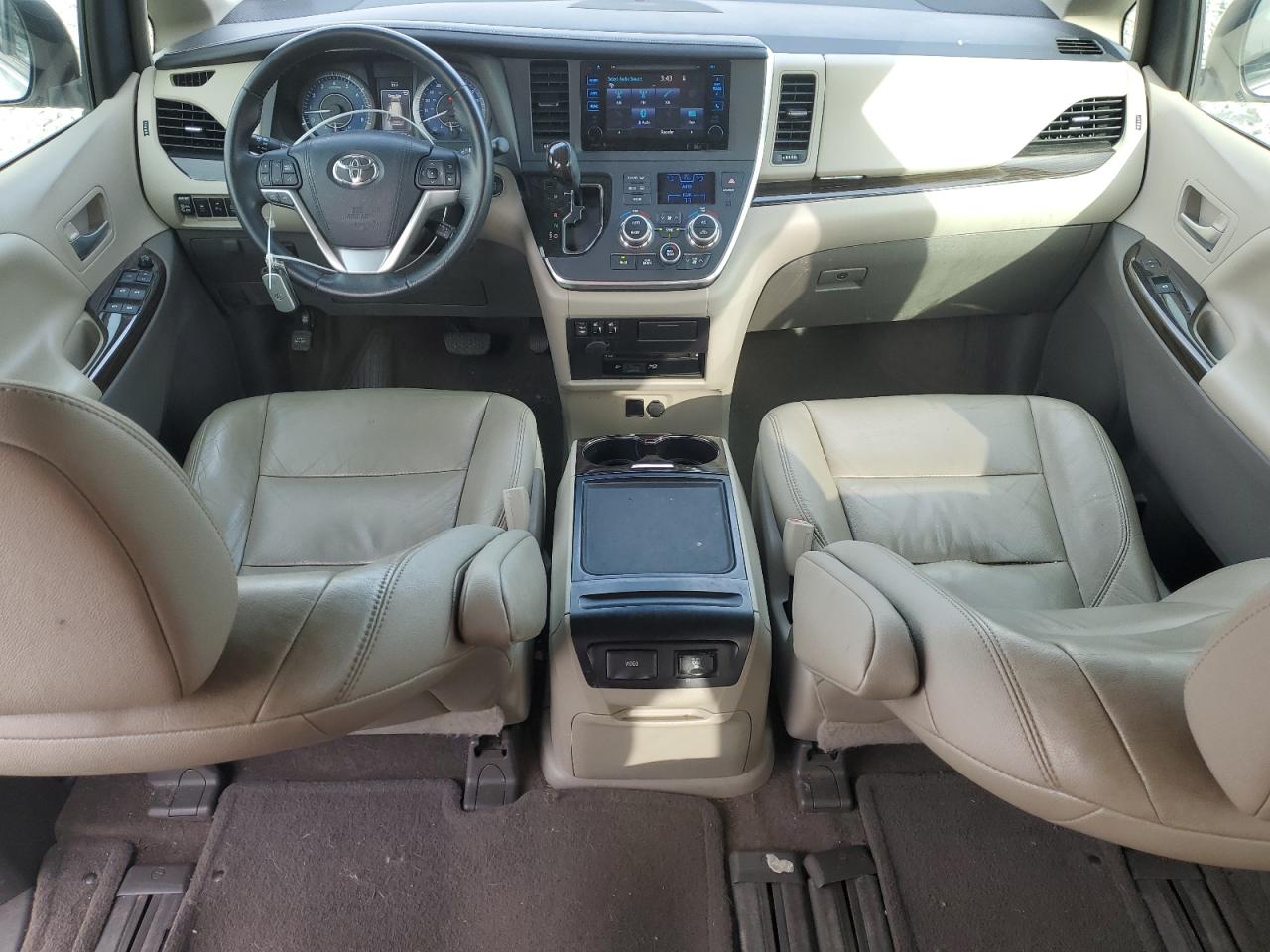 2015 Toyota Sienna VIN 5TDYK3DC6FS600837 Copart auction photo, front end damage thumbnail 8