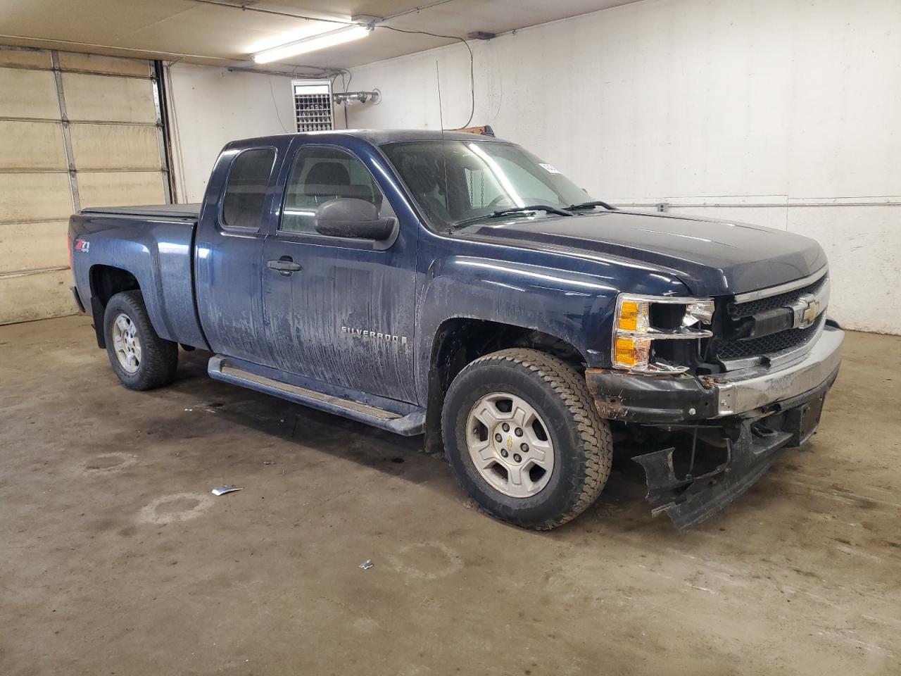 2008 Chevrolet Silverado VIN 2GCEK190181250078 Copart auction photo, front end damage thumbnail 4