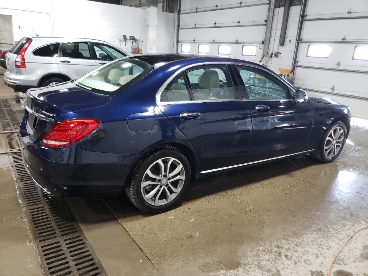 2015 Mercedes-Benz C-klasse VIN 55SWF4KB5FU049220 Copart auction photo, front end / rear end damage thumbnail 3