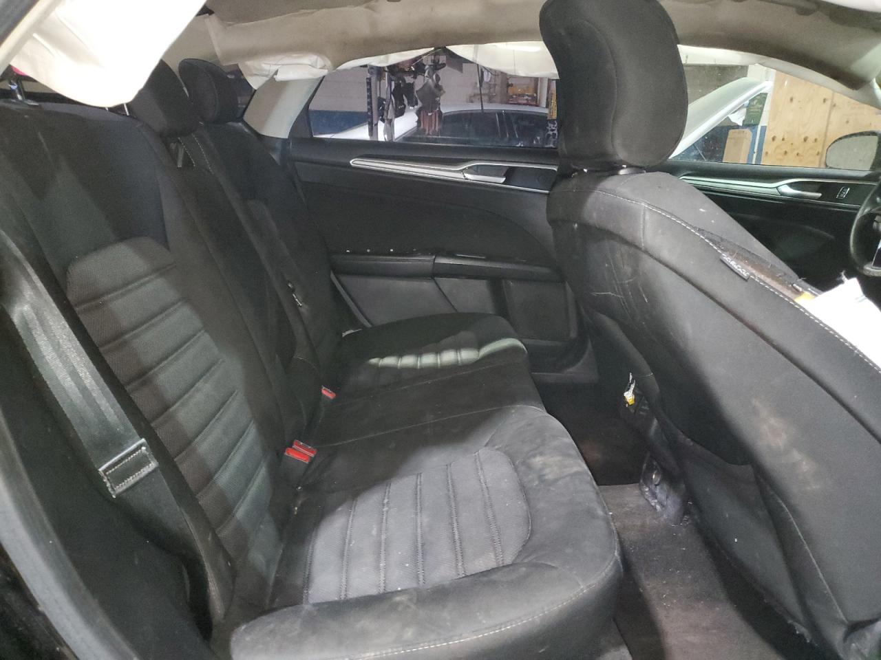 2019 Ford Fusion VIN 3FA6P0LU3KR105290 Copart auction photo, side / front end damage thumbnail 10