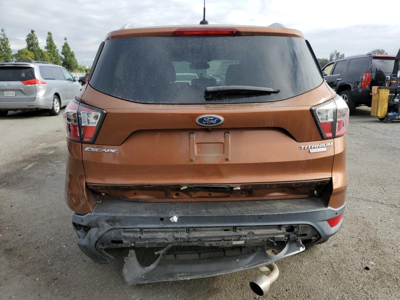 2017 Ford Escape VIN 1FMCU0JD3HUA28121 Copart auction photo, rear end damage thumbnail 6