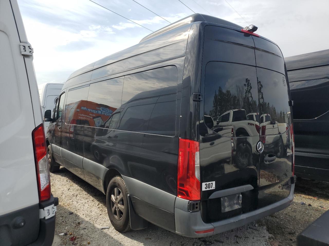 2019 Mercedes-Benz Sprinter VIN WDZPF1CDXKT009405 Copart auction photo, front end damage thumbnail 2