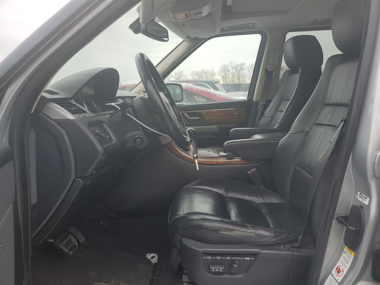 2008 Land Rover Range Rover VIN SALSH23408A121296 Copart auction photo, minor dent/scratches damage thumbnail 7